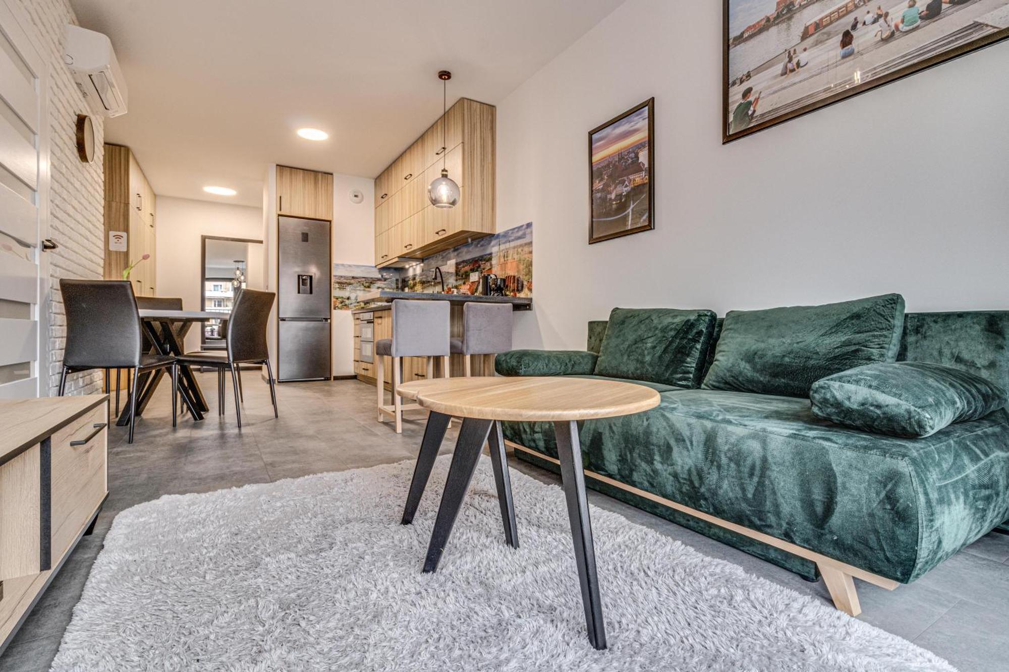 Rentplanet - Wyszynskiego * Wroclaw